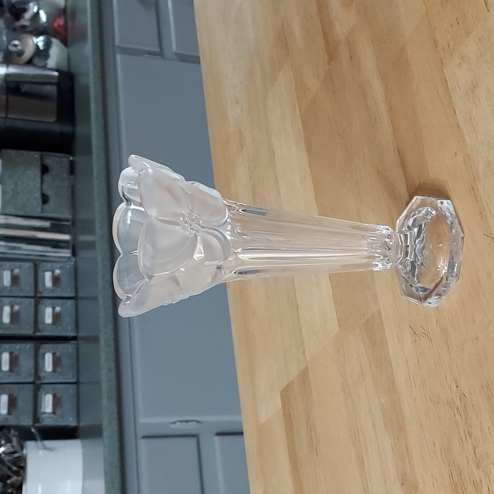 Beautiful but simple bud vase